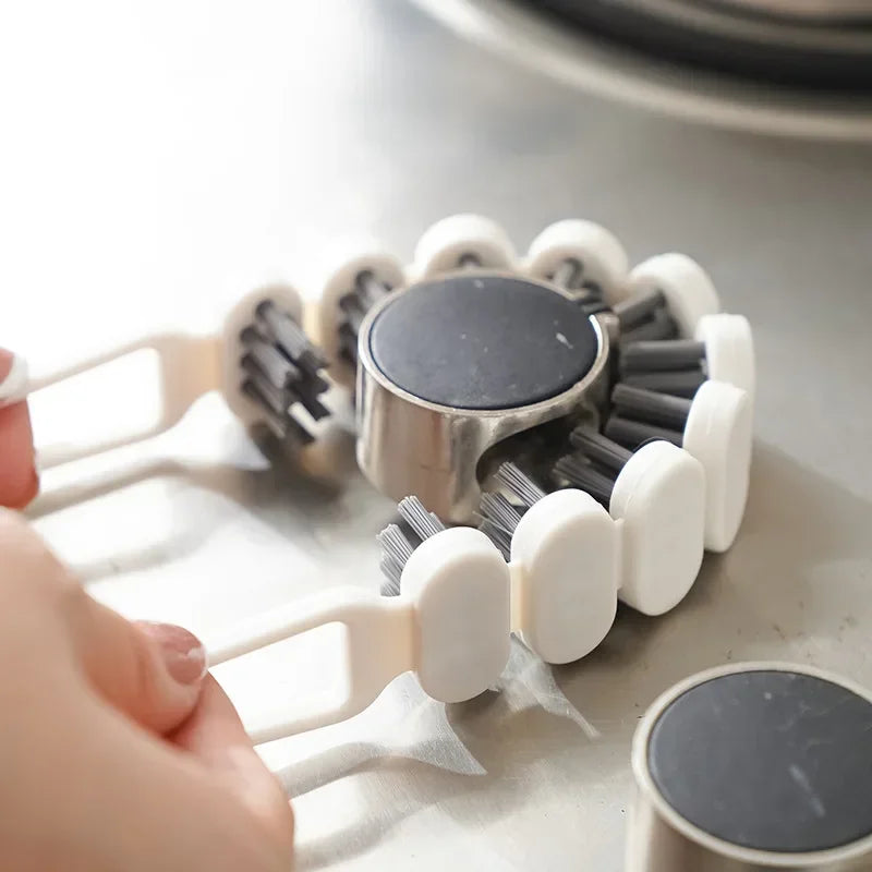 Bendable Cleaning Brush